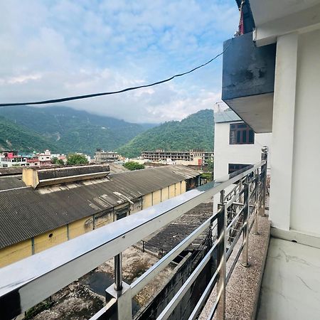 The Royal Galaxy Hotel Rishīkesh Buitenkant foto