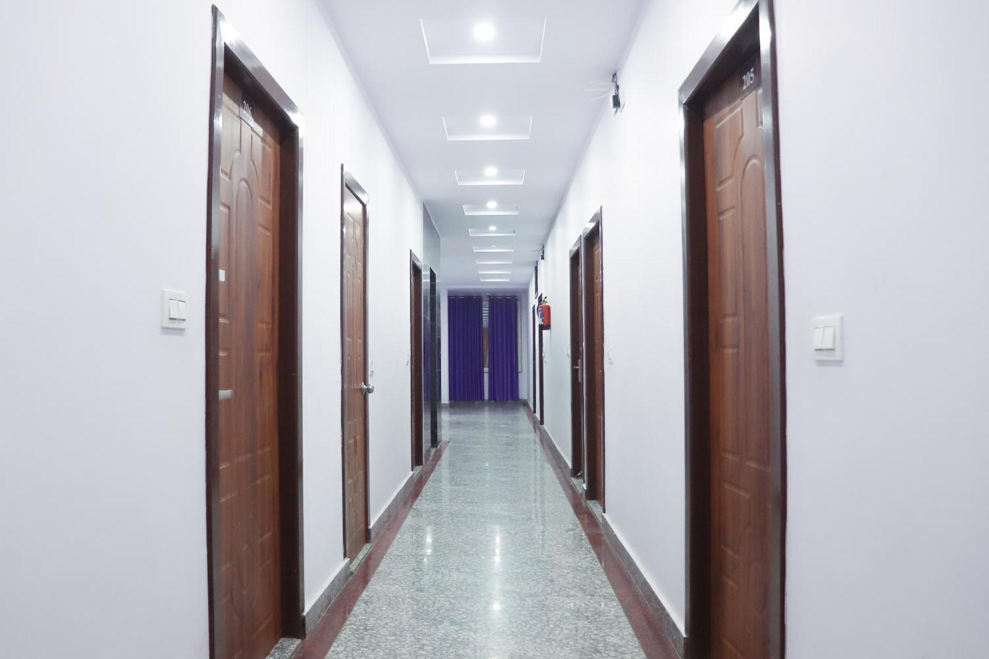The Royal Galaxy Hotel Rishīkesh Kamer foto